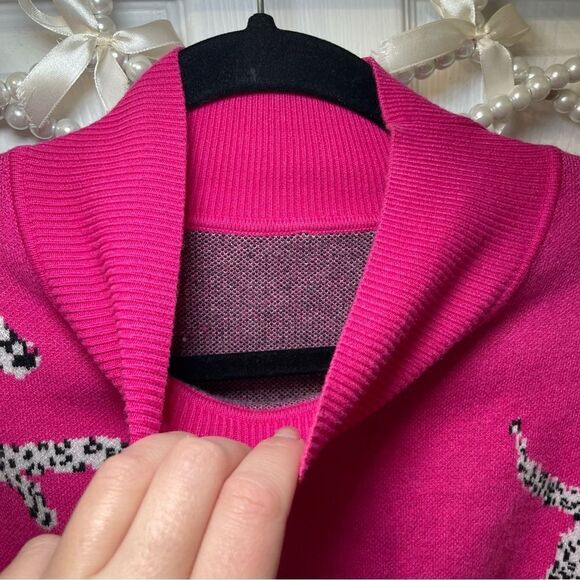 Pink Leopard Print Women's Sweater - Picture 7 of 8